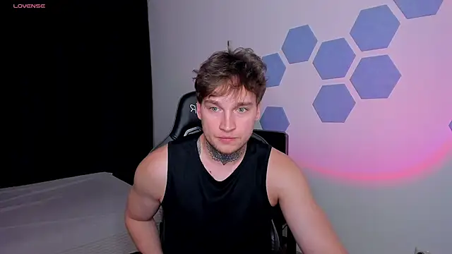 Snapshot of Chris_Tyson chatting on May 29, 9:24 pm Chris Tyson online show from May 29, 9:24 pm