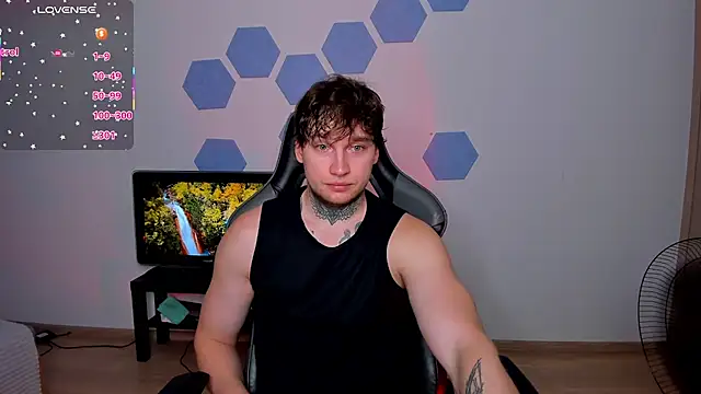 Chris Tyson online show from July 23, 6:44 am