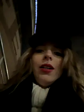 LoraaDoll online show from November 16, 3:06 pm