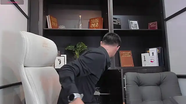 EdwardRoss  online show from March 12, 8:20 pm