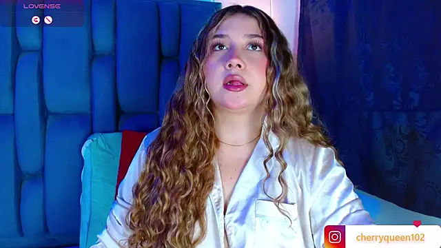 Snapshot of Cherryyquen chatting on January 18, 4:10 pm Cherryyquen online show from January 18, 4:10 pm