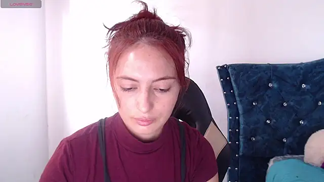 Snapshot of Kate_lorens9 chatting on February 13, 12:32 pm Kate lorens9 online show from February 13, 12:32 pm