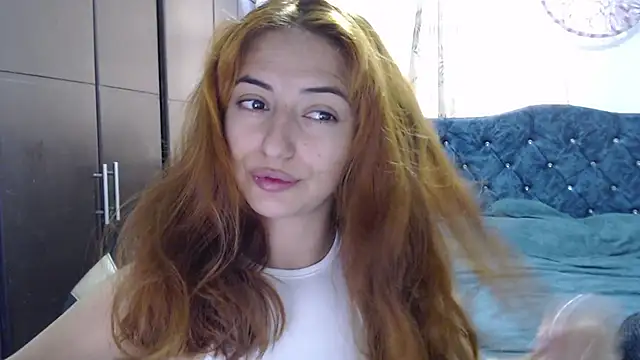 Snapshot of Kate_lorens9 chatting on February 8, 12:52 pm Kate lorens9 online show from February 8, 12:52 pm