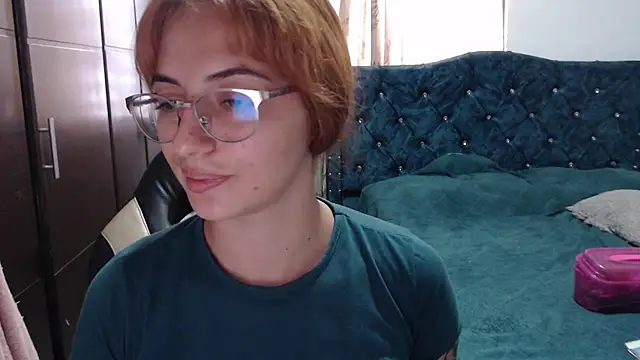 Snapshot of Kate_lorens9 chatting on February 12, 2:01 pm Kate lorens9 online show from February 12, 2:01 pm