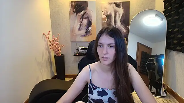 upssnowy online show from September 22, 11:51 pm