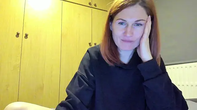 Sheandhim23 online show from February 11, 7:05 pm