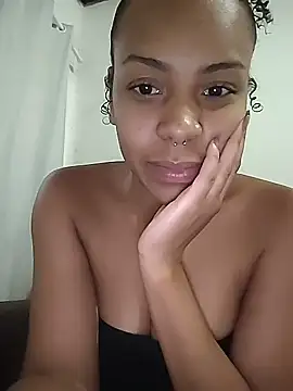 Snapshot of Julia_Pretinha chatting on December 4, 1:20 pm Julia Pretinha online show from December 4, 1:20 pm