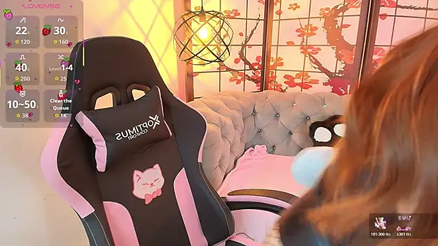 Fluffy Bubble21 online show from November 29, 4:37 am