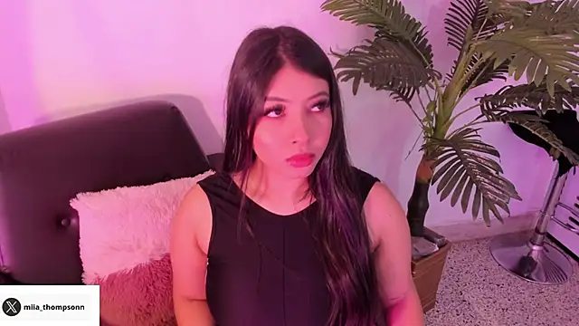 Snapshot of Miia_Thompsonn chatting on February 25, 3:09 am Miia Thompsonn online show from February 25, 3:09 am