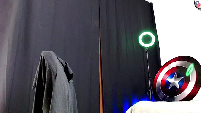 Antonywebb94 online show from January 10, 3:30 am