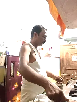 priyadarshiPRIYASEXCPL223 online show from July 13, 12:24 am