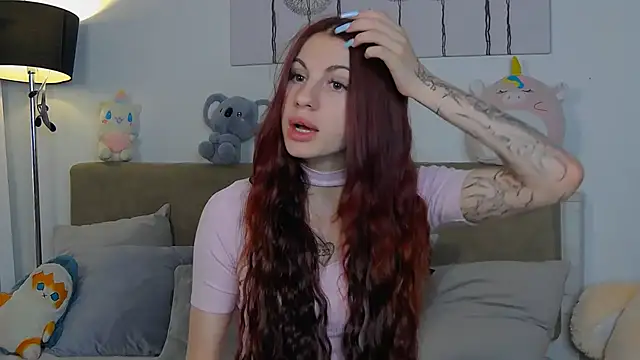 CassKiera online show from September 15, 5:07 am