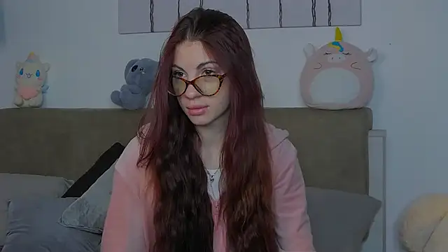 CassKiera online show from October 18, 4:59 am