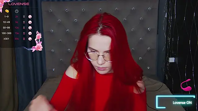 EmilyKents online show from October 6, 1:47 am