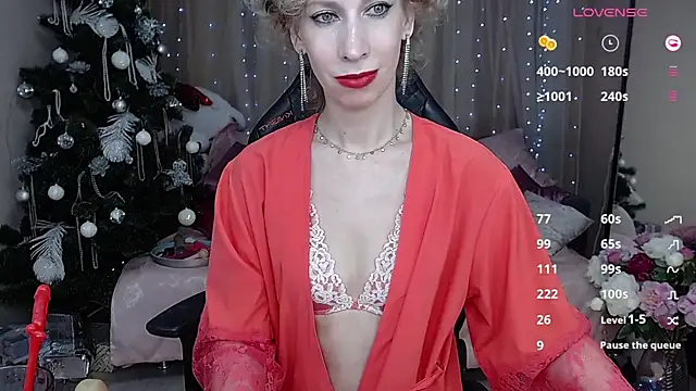 Snapshot of AdrianaSea chatting on December 14, 7:29 am AdrianaSea online show from December 14, 7:29 am