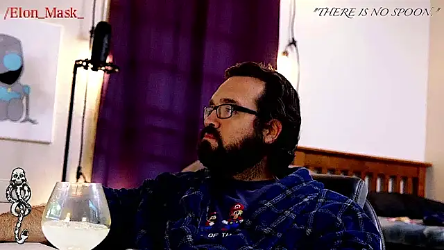 Snapshot of Seraph_De_La_Luna chatting on December 22, 6:49 am Seraph De La Luna online show from December 22, 6:49 am