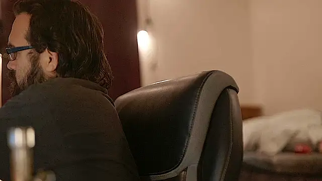 Snapshot of Seraph_De_La_Luna chatting on December 27, 7:03 pm Seraph De La Luna online show from December 27, 7:03 pm