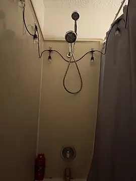 Snapshot of Seraph_De_La_Luna chatting on March 21, 3:01 am Seraph De La Luna online show from March 21, 3:01 am