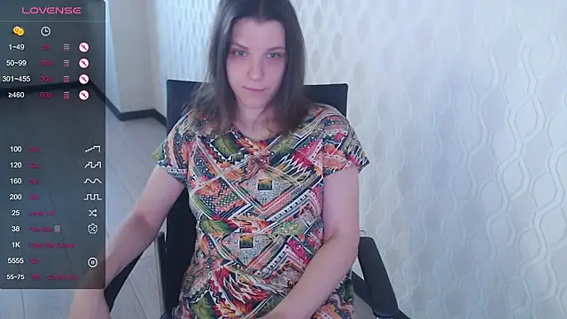 LisaHeart online show from August 3, 4:44 pm