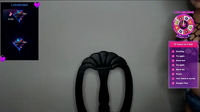 Snapshot of Miss_Agatha chatting on December 5, 2:31 am Miss Agatha online show from December 5, 2:31 am