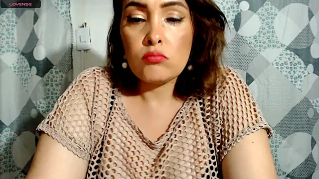 Snapshot of Miss_Agatha chatting on March 21, 2:39 am Miss Agatha online show from March 21, 2:39 am