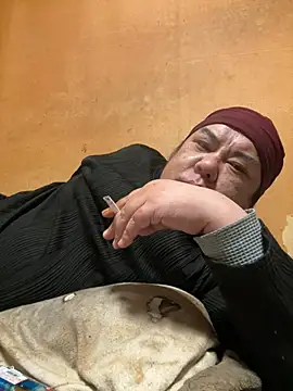 Snapshot of punk0805 chatting on February 6, 11:46 am punk0805 online show from February 6, 11:46 am