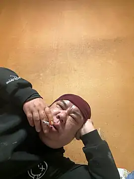 Snapshot of punk0805 chatting on February 10, 7:18 pm punk0805 online show from February 10, 7:18 pm