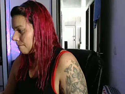 Snapshot of CarolinaRincon chatting on February 9, 8:45 pm CarolinaRincon online show from February 9, 8:45 pm