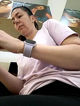 eveangelll online show from December 3, 5:31 am