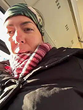 eveangelll online show from January 7, 8:24 am