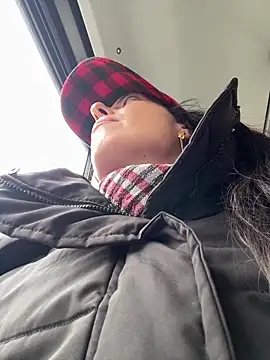 eveangelll online show from March 18, 7:52 am