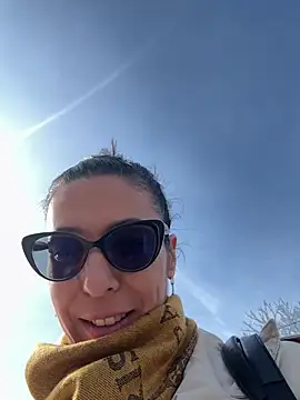 eveangelll online show from March 23, 8:04 am