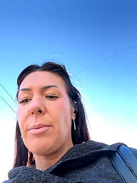 eveangelll online show from October 20, 7:20 am