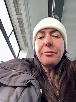 eveangelll online show from January 18, 8:40 am