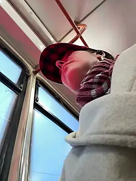 eveangelll online show from February 13, 5:25 am