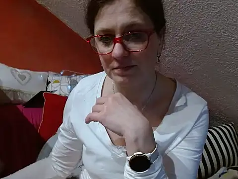 lanax online show from March 3, 2:04 pm