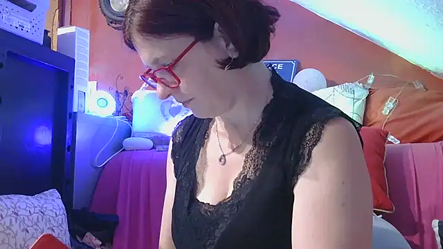 Snapshot of lanax chatting on May 25, 11:05 am lanax online show from May 25, 11:05 am
