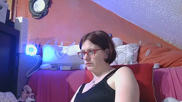 Snapshot of lanax chatting on May 26, 1:07 pm lanax online show from May 26, 1:07 pm