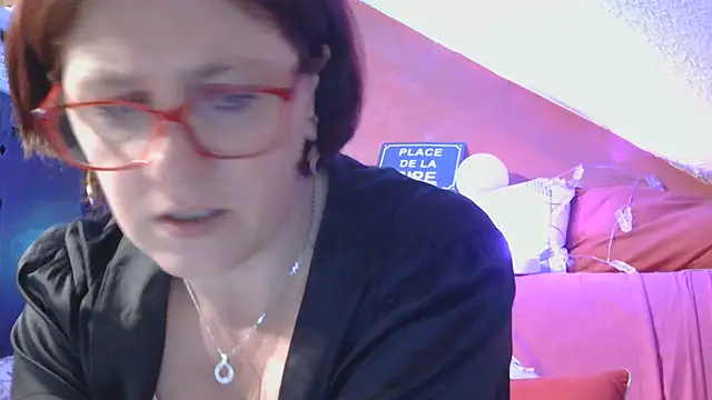 Snapshot of lanax chatting on June 3, 11:13 am lanax online show from June 3, 11:13 am