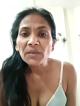 Snapshot of sunita6009 chatting on June 24, 12:59 pm sunita6009 online show from June 24, 12:59 pm