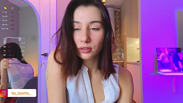 Snapshot of Vostok-6 chatting on February 11, 10:04 am Vostok-6 online show from February 11, 10:04 am