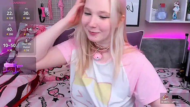 Snapshot of MeowkaKitty chatting on March 8, 7:16 am MeowkaKitty online show from March 8, 7:16 am