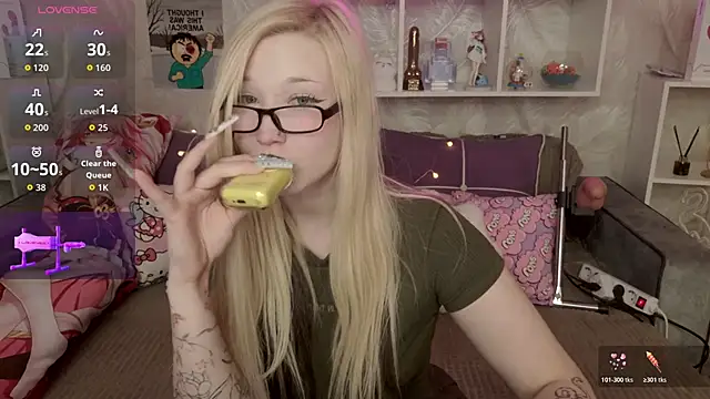 MeowkaKitty online show from January 8, 2:58 am