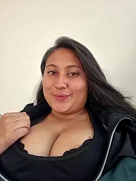 Celeem  online show from June 1, 10:11 pm