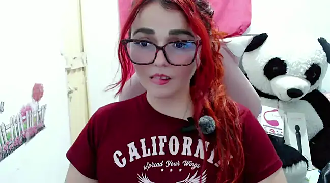 Snapshot of Alexatexa2929 chatting on January 2, 11:27 pm Alexatexa2929 online show from January 2, 11:27 pm