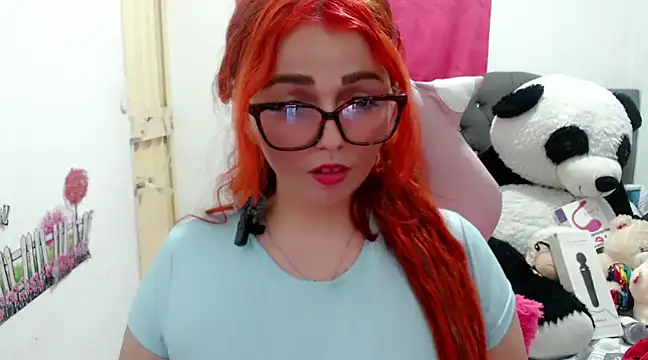 Snapshot of Alexatexa2929 chatting on January 8, 1:32 am Alexatexa2929 online show from January 8, 1:32 am