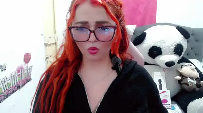 Snapshot of Alexatexa2929 chatting on January 9, 2:01 am Alexatexa2929 online show from January 9, 2:01 am