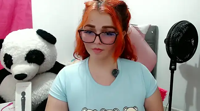 Snapshot of Alexatexa2929 chatting on January 31, 2:37 am Alexatexa2929 online show from January 31, 2:37 am