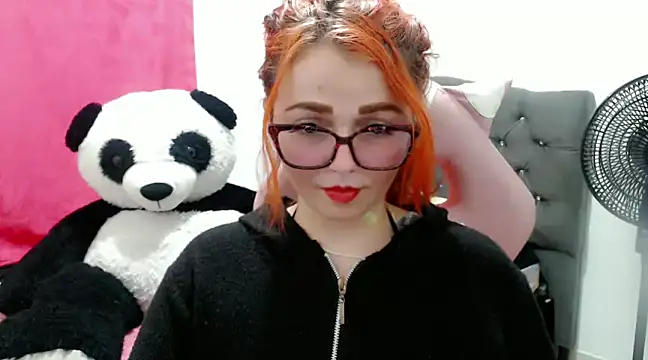 Snapshot of Alexatexa2929 chatting on February 6, 2:22 am Alexatexa2929 online show from February 6, 2:22 am