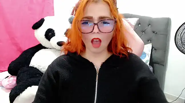 Snapshot of Alexatexa2929 chatting on February 20, 1:46 am Alexatexa2929 online show from February 20, 1:46 am